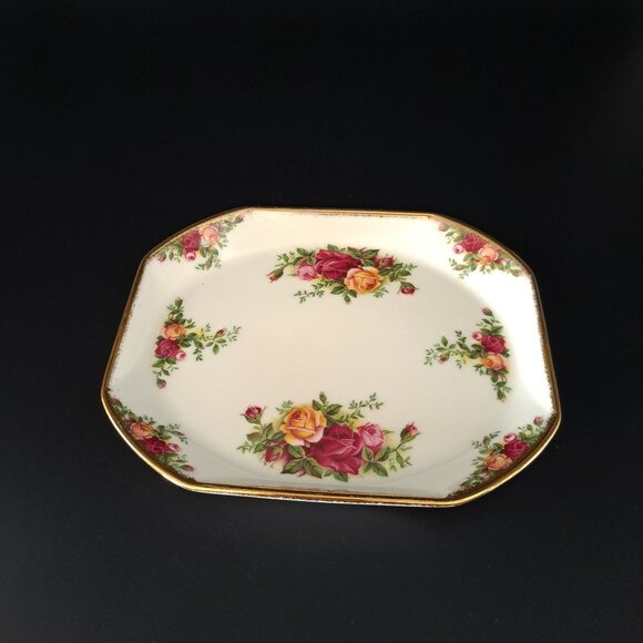 Royal Albert Old Country Roses Rectangular Tray With Gold Trim Floral Pattern - Picture 1 of 12